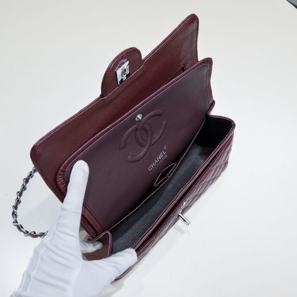 シャネルバッグ着用イメージ